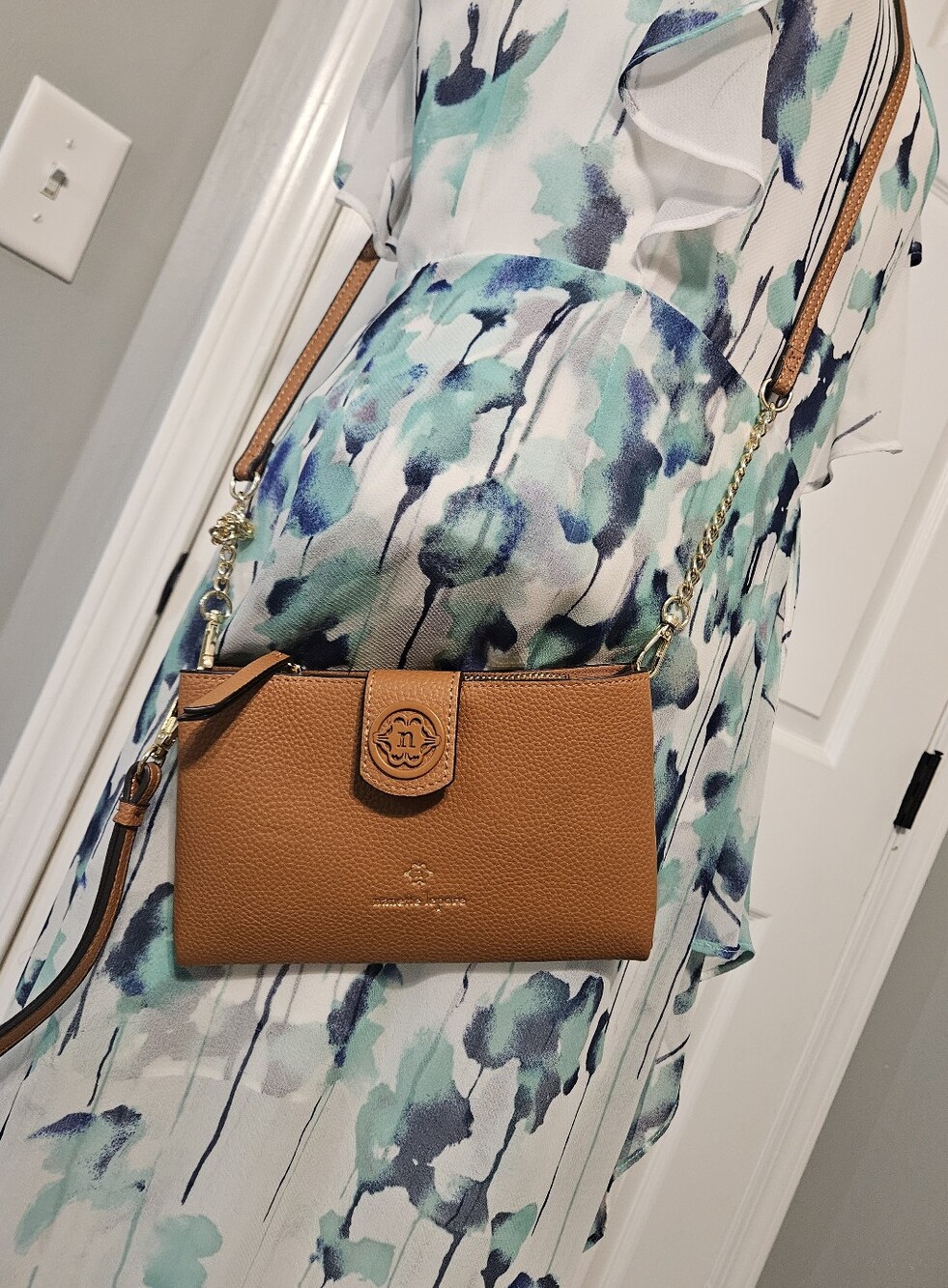 Nanette Lepore Tan Leather Crossbody Wristlet with Gold Hardware - Picture 2 of 9